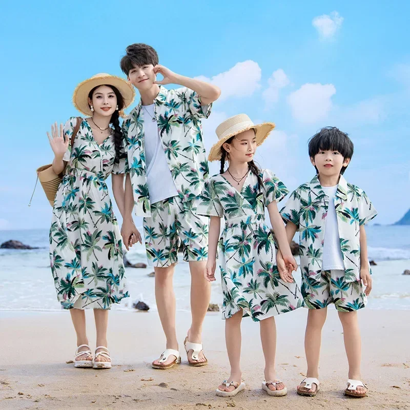 Plant Parent - Vacation Couple Look Parent-childClothing Mom Daughter